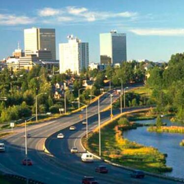 Tour a las Ciudades de Fairbanks, Denali y Anchorage